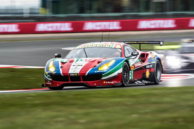 Zege voor nieuwe Ferrari op Silverstone; Ferrari 488 GTE geeft visitekaartje af + UITSLAG